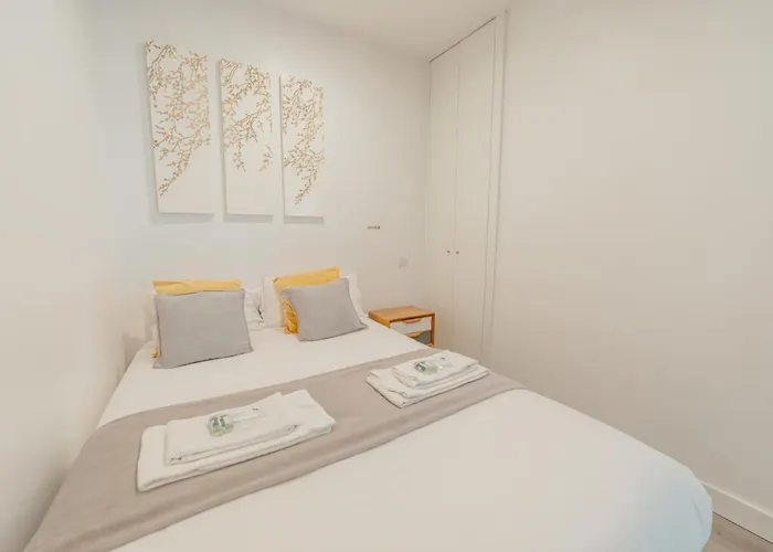 Lägenhet Downtown Cosy By Vacationy Oporto